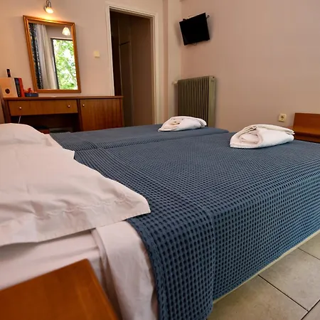 Aristotelis Hotel 2*