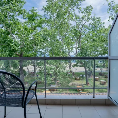 Aristotelis ホテル スタブロス